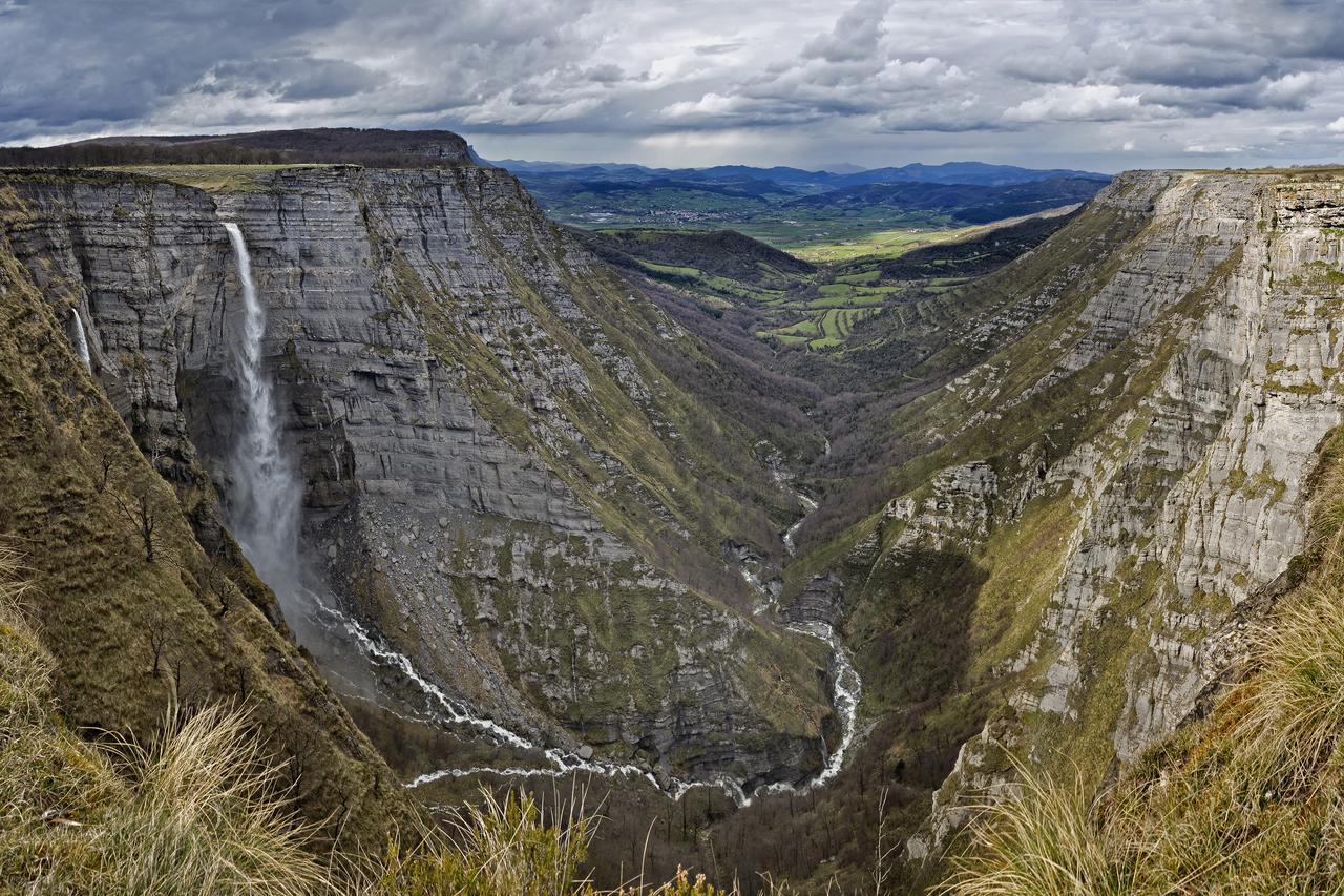 Ciudad De Orduña Eksteriør bilde
